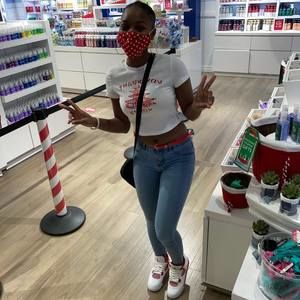 Meet your Posher, Ankeyce